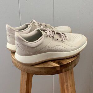 Strongfeel Women's Training Shoe - Natural Ivory/Lemon Sorbet/Trench